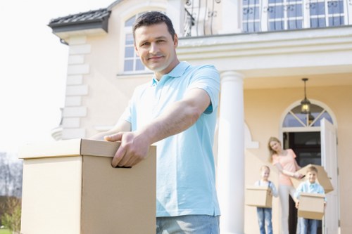 Moving truck options for Hampstead flats and homes