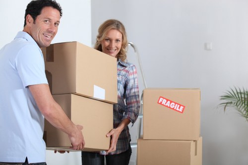 Moving van service with liability and insurance terms explained